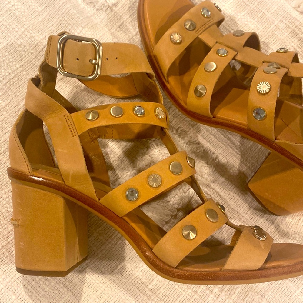 Ugg Macayla studded sandals size 9